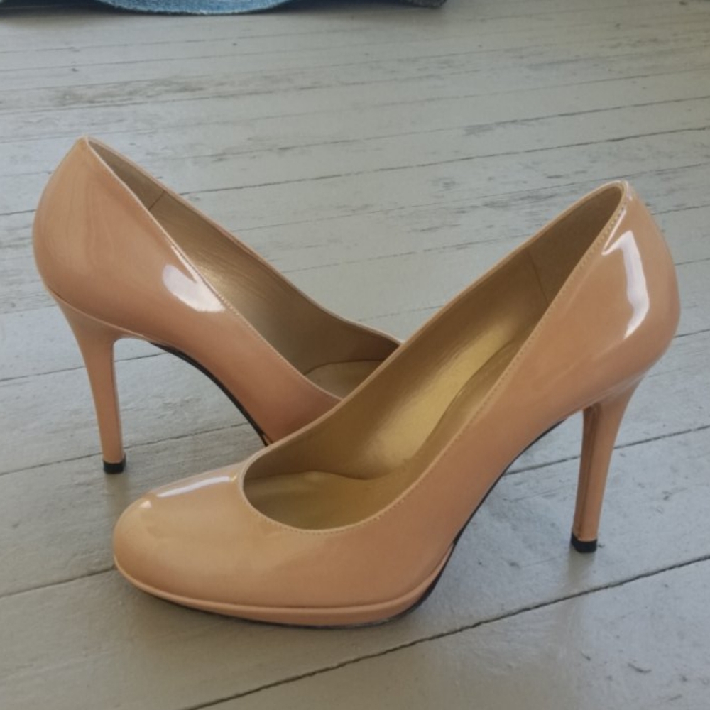 Stuart Weitzman Nude Patent Leather Platform Pumps